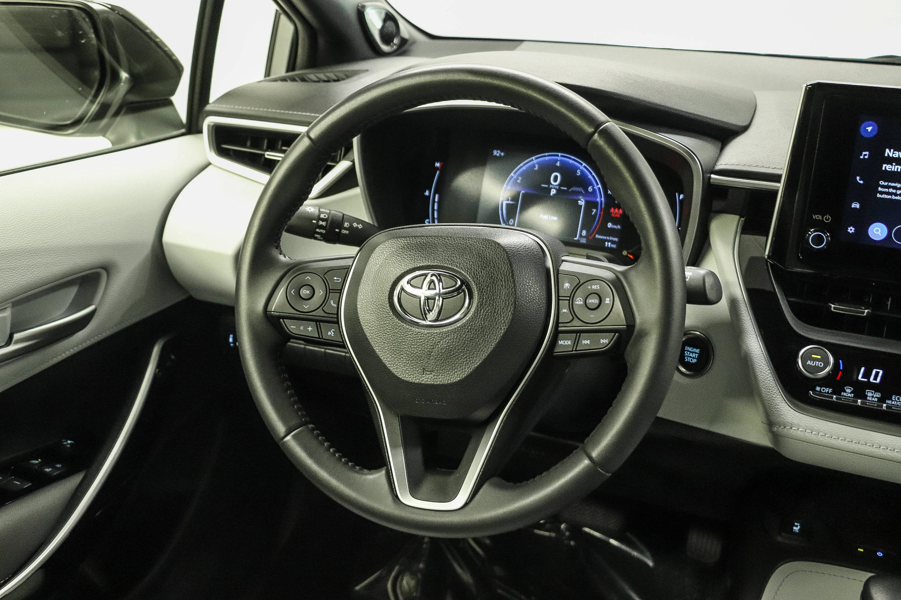 Used 2023 Toyota Corolla XSE FWD image 14