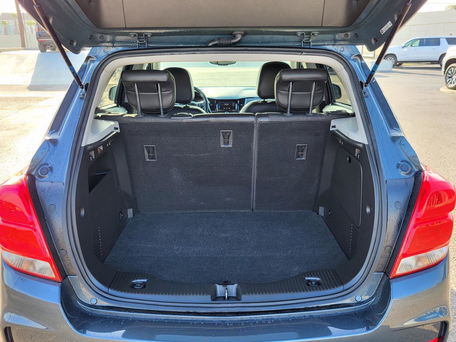 Used 2021 Chevrolet Trax LT image 12