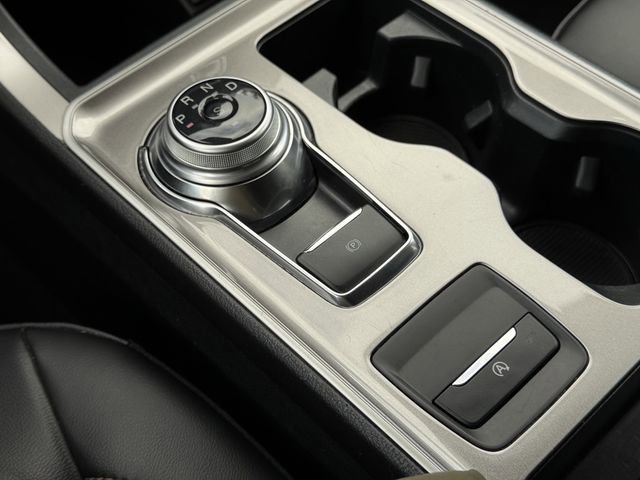 Used 2024 Ford Edge SEL image 19