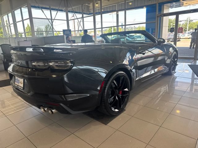 Used 2024 Chevrolet Camaro SS RWD image 5