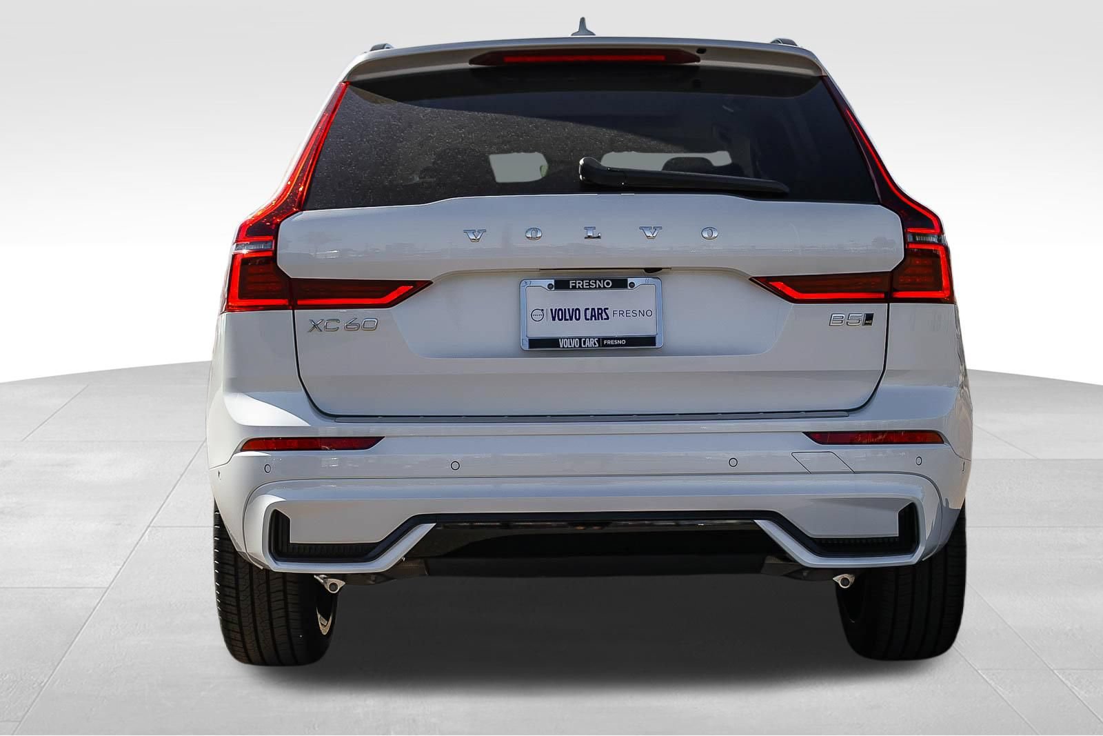 New 2026 Volvo XC60 B5 Ultra AWD/4WD image 6
