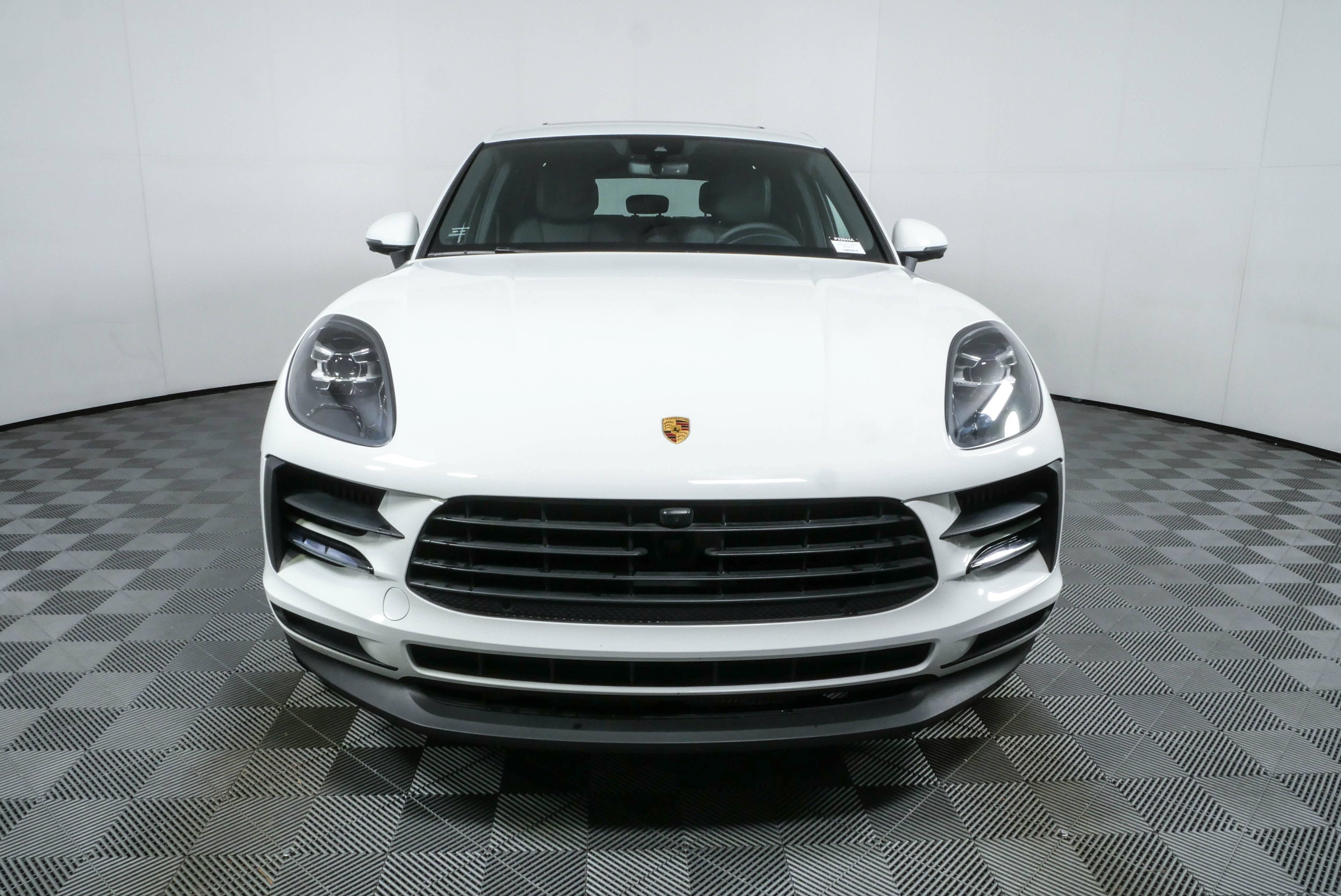 Certified 2021 Porsche Macan S AWD/4WD image 28