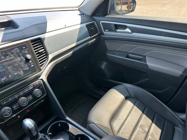 Used 2023 Volkswagen Atlas SEL Premium AWD/4WD image 28