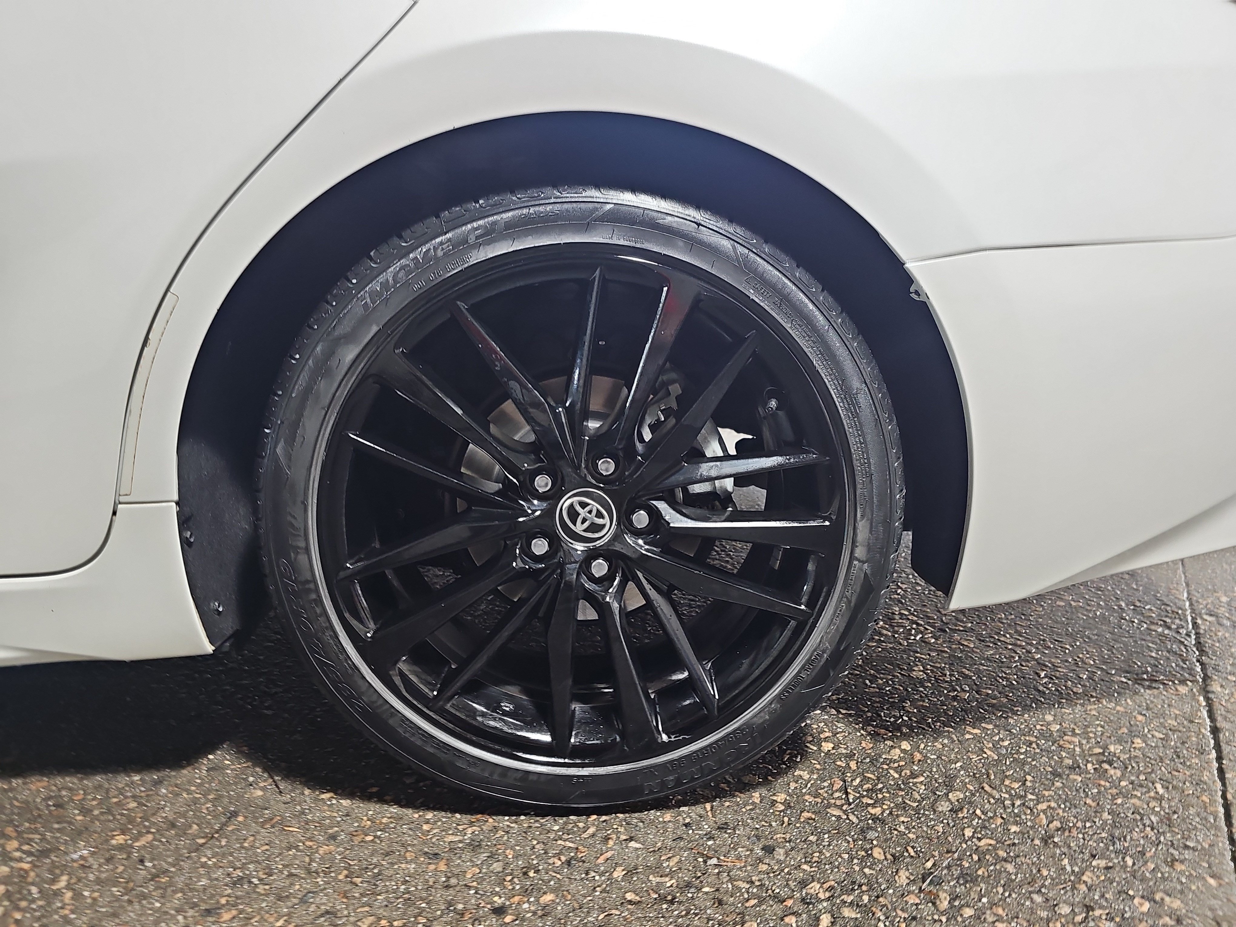 Used 2021 Toyota Camry XSE FWD image 32