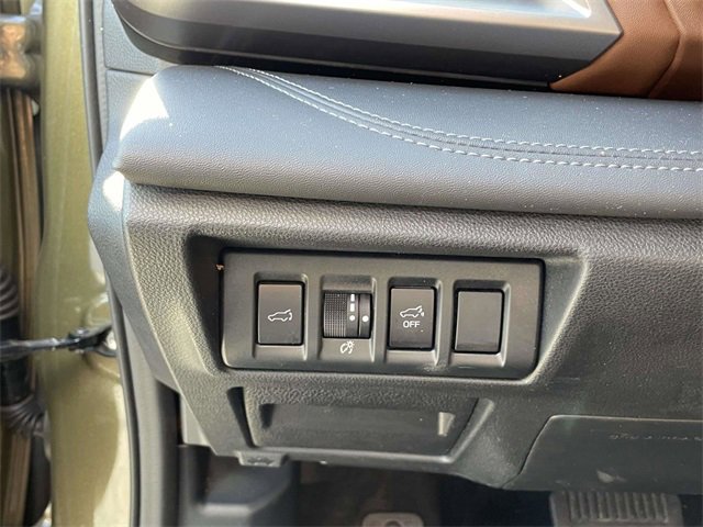 Used 2022 Subaru Outback Touring image 22