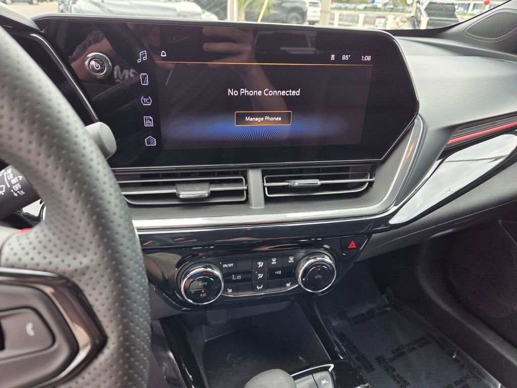 Certified 2024 Chevrolet Trax RS w/ Driver Confidence Package FWD image 24