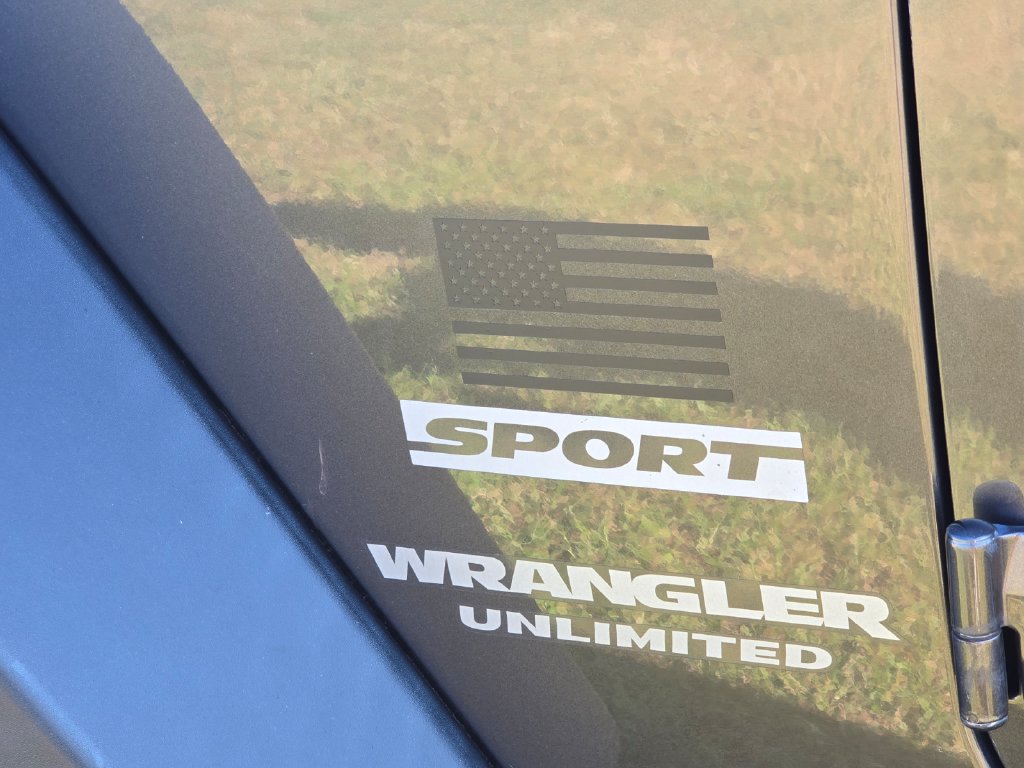 Used 2017 Jeep Wrangler Unlimited Sport w/ Quick Order Package 23S AWD/4WD image 24