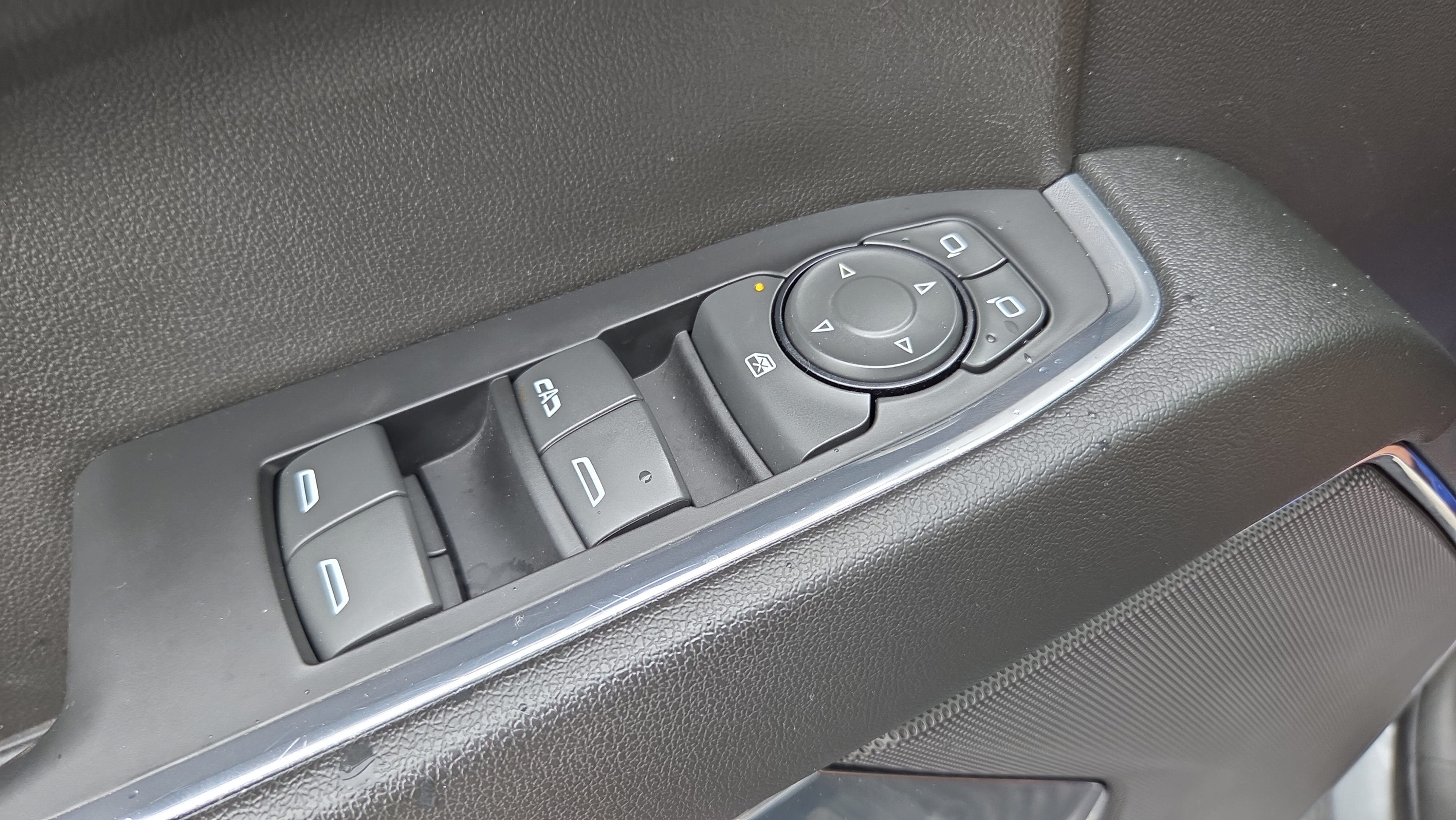 Used 2024 GMC Sierra 1500 Elevation AWD/4WD image 28