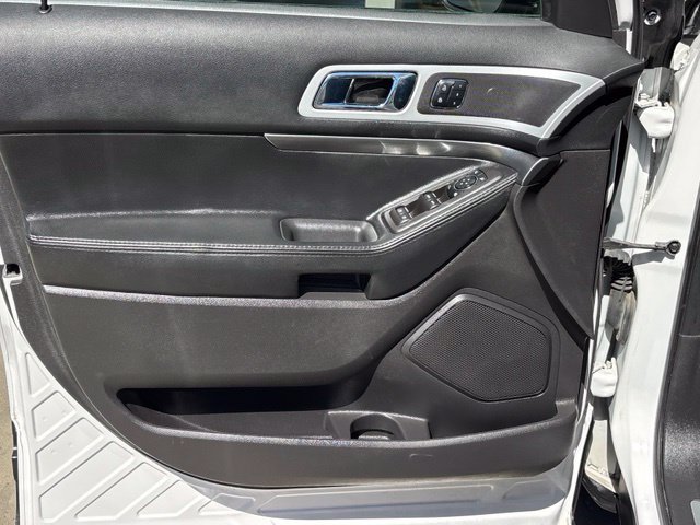 Used 2015 Ford Explorer Sport w/ Equipment Group 401A AWD/4WD image 23