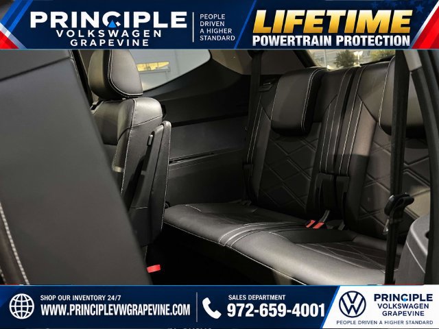 Used 2024 Volkswagen Atlas SE FWD image 25