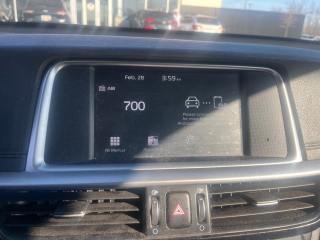 Used 2019 Kia Optima LX image 18