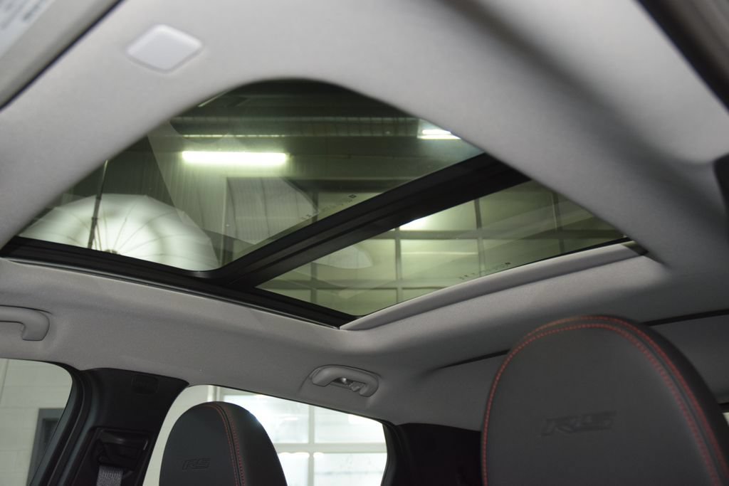 New 2027 Chevrolet Bolt RS w/ Technology Package FWD image 46