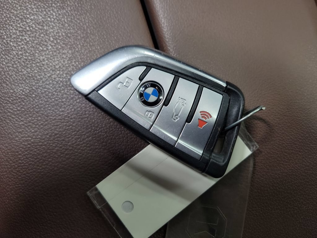 Used 2022 BMW X5 xDrive45e w/ Climate Comfort Package AWD/4WD image 23