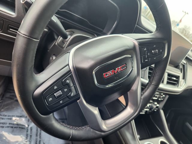 Used 2023 GMC Yukon SLT w/ SLT Luxury Package image 24