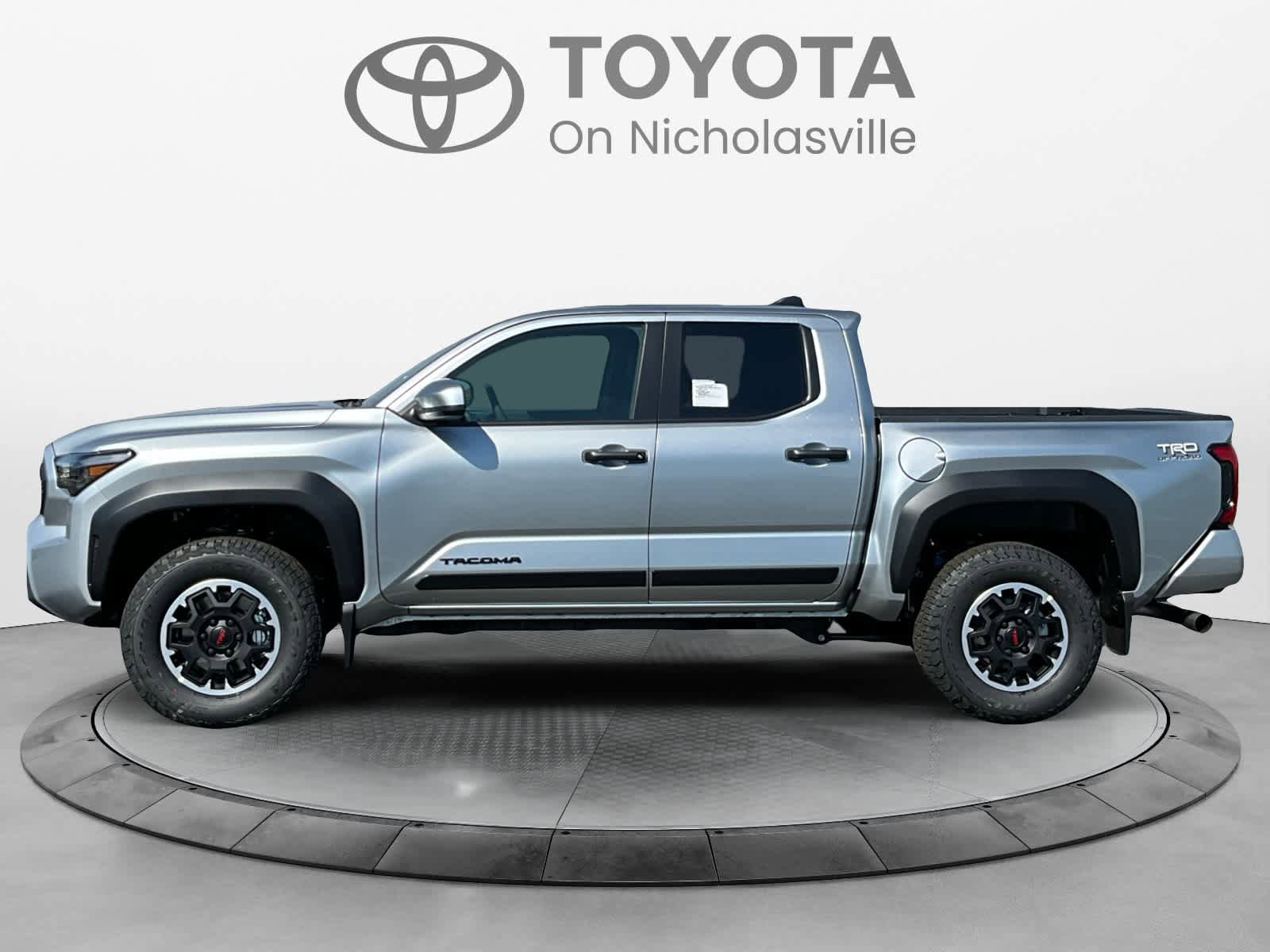 New 2026 Toyota Tacoma TRD Off-Road AWD/4WD image 2