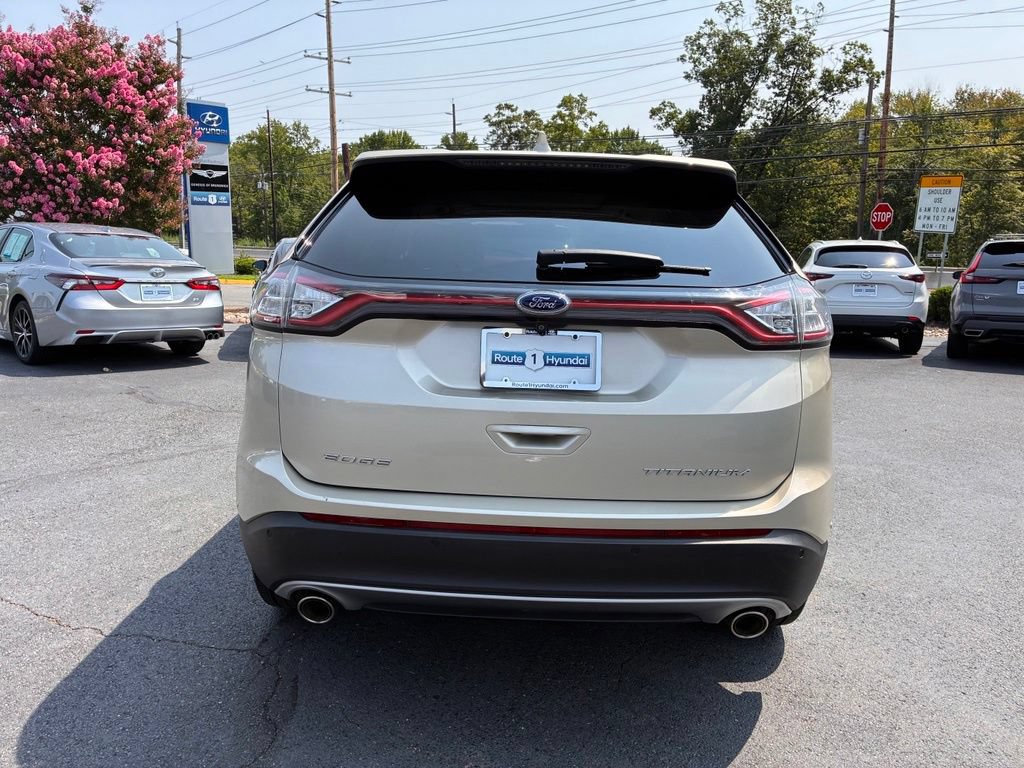 Used 2018 Ford Edge Titanium w/ Equipment Group 302A FWD image 6