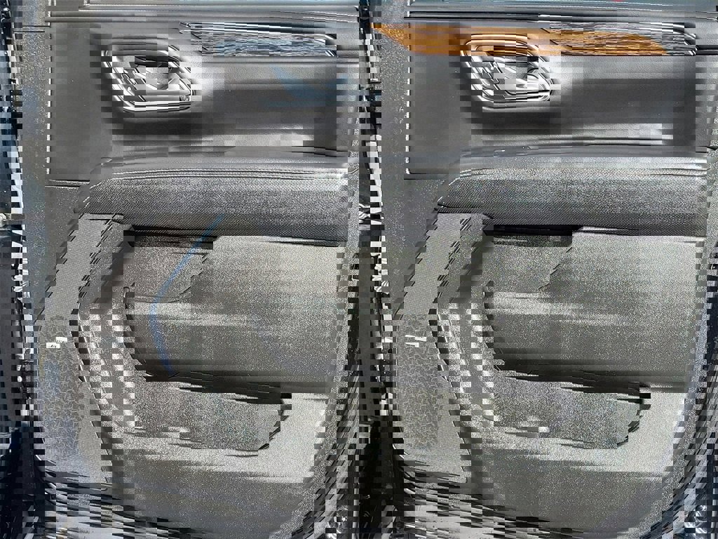 Certified 2024 Chevrolet Tahoe Premier image 17