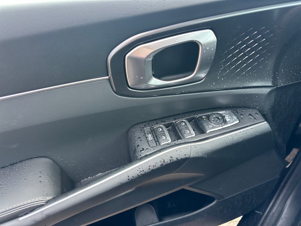 New 2026 Kia Sorento EX AWD/4WD image 10