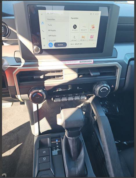 Used 2024 Toyota Tacoma SR5 image 9