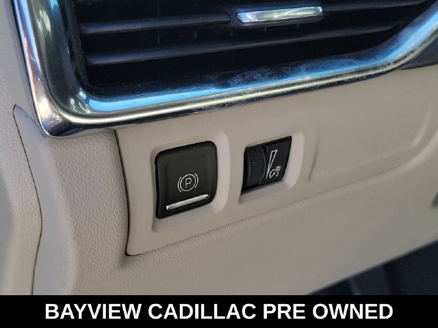 Certified 2023 Cadillac XT4 Premium Luxury FWD image 21