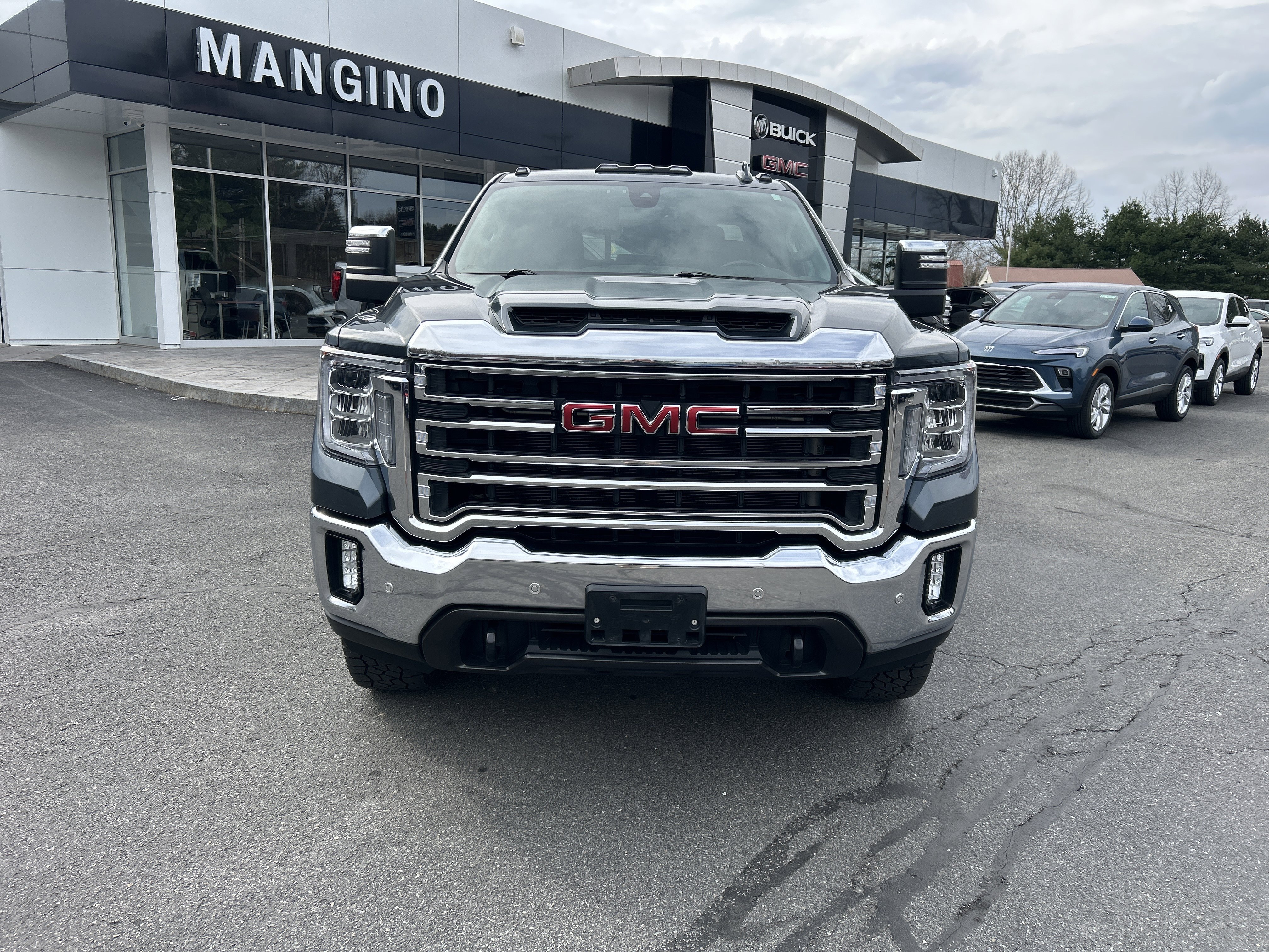 Used 2020 GMC Sierra 2500 SLT w/ SLT Premium Plus Package AWD/4WD image 15