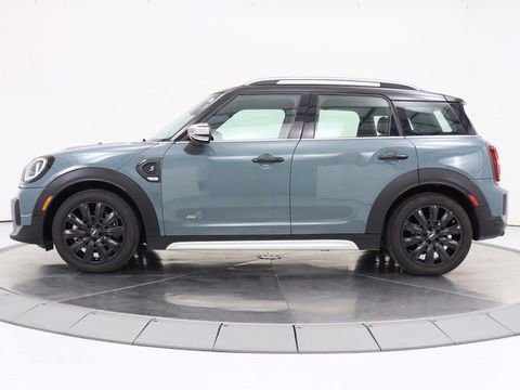 Used 2022 MINI Cooper Countryman S w/ Premium Package image 2