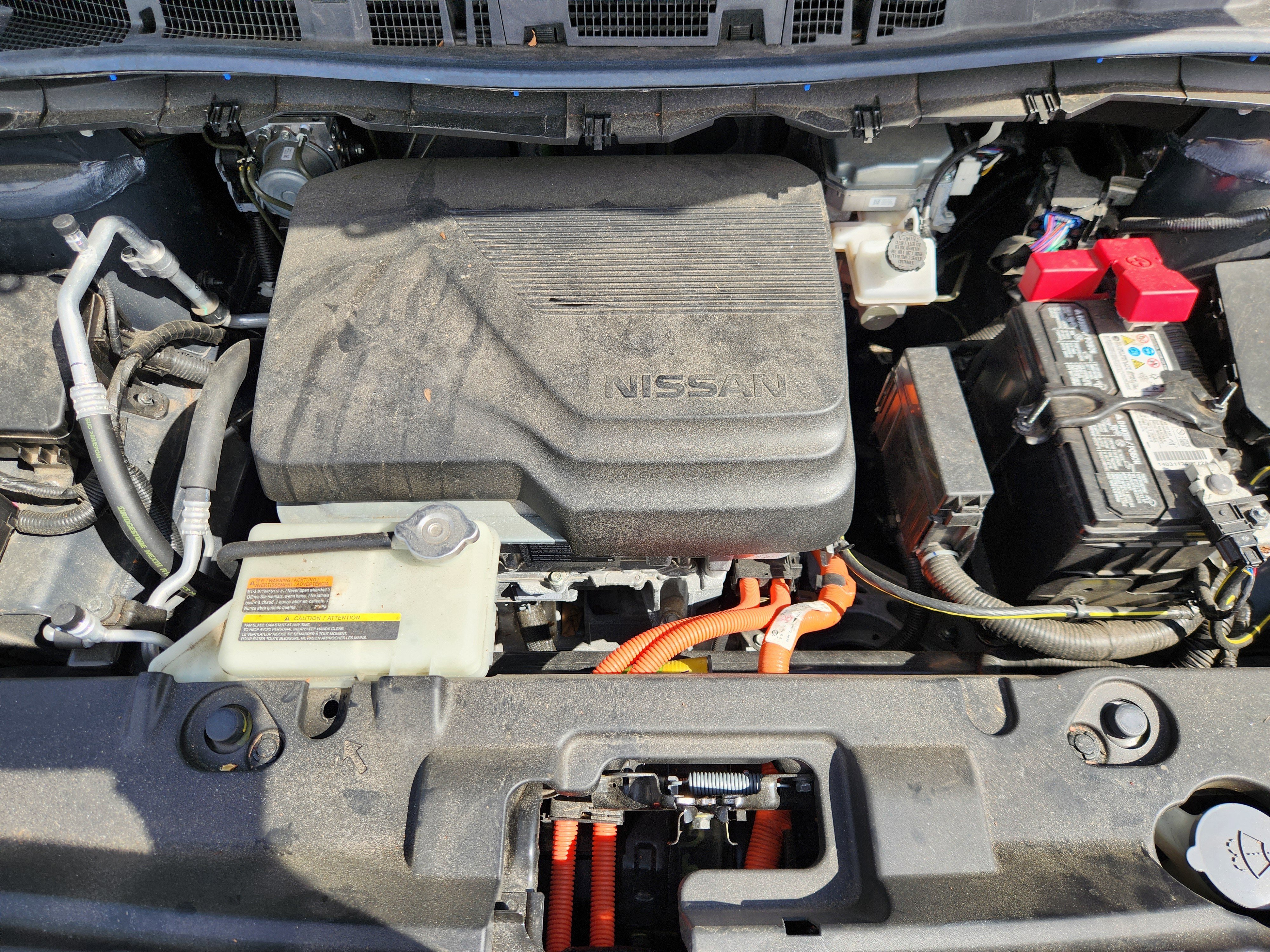 Used 2024 Nissan Leaf S image 17