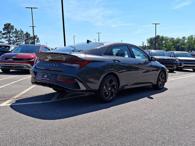 New 2026 Hyundai Elantra SEL Sport Premium FWD image 13