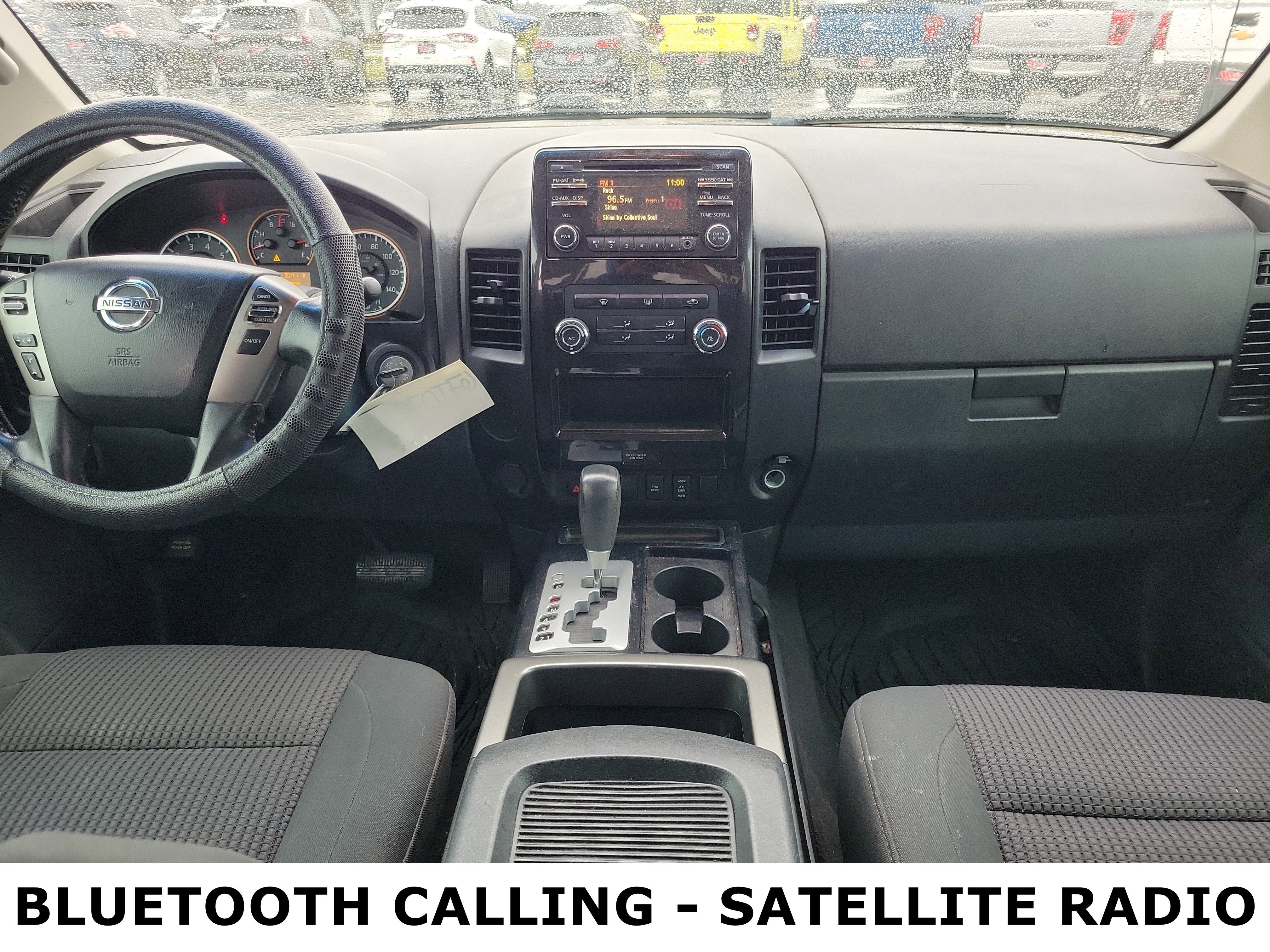 Used 2013 Nissan Titan SV w/ SV Value Truck Pkg image 10