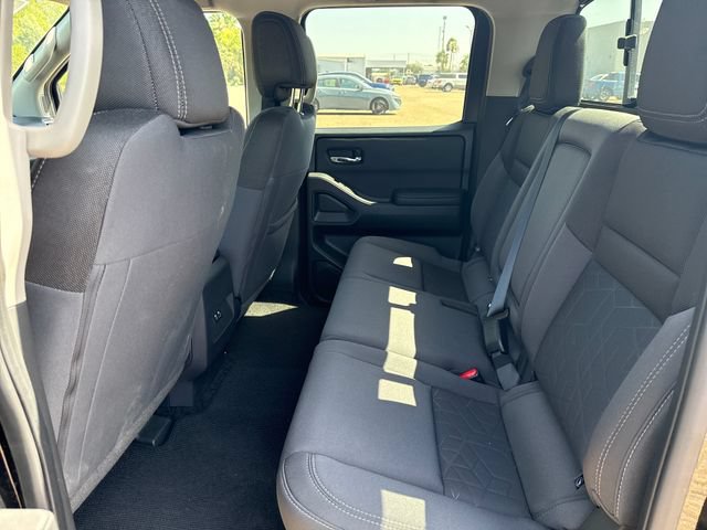 Certified 2025 Nissan Frontier SV RWD image 15