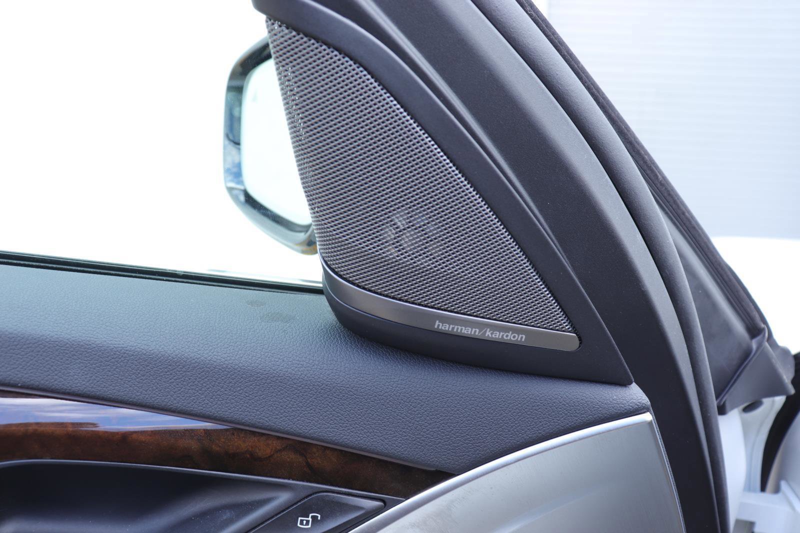 Used 2019 BMW 530i w/ Convenience Package image 21