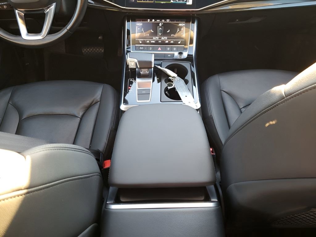 Used 2024 Audi Q7 3.0T Premium Plus image 22