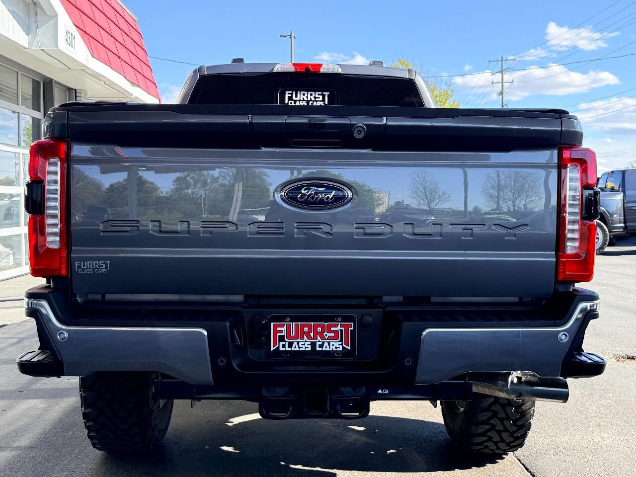 Used 2025 Ford F250 Lariat w/ Lariat Ultimate Package image 4