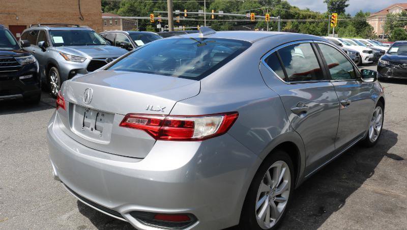 Used 2017 Acura ILX FWD image 6