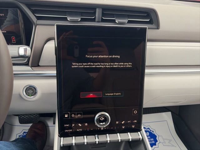 New 2026 GMC Terrain Denali w/ LPO, Floor Liner Package image 22