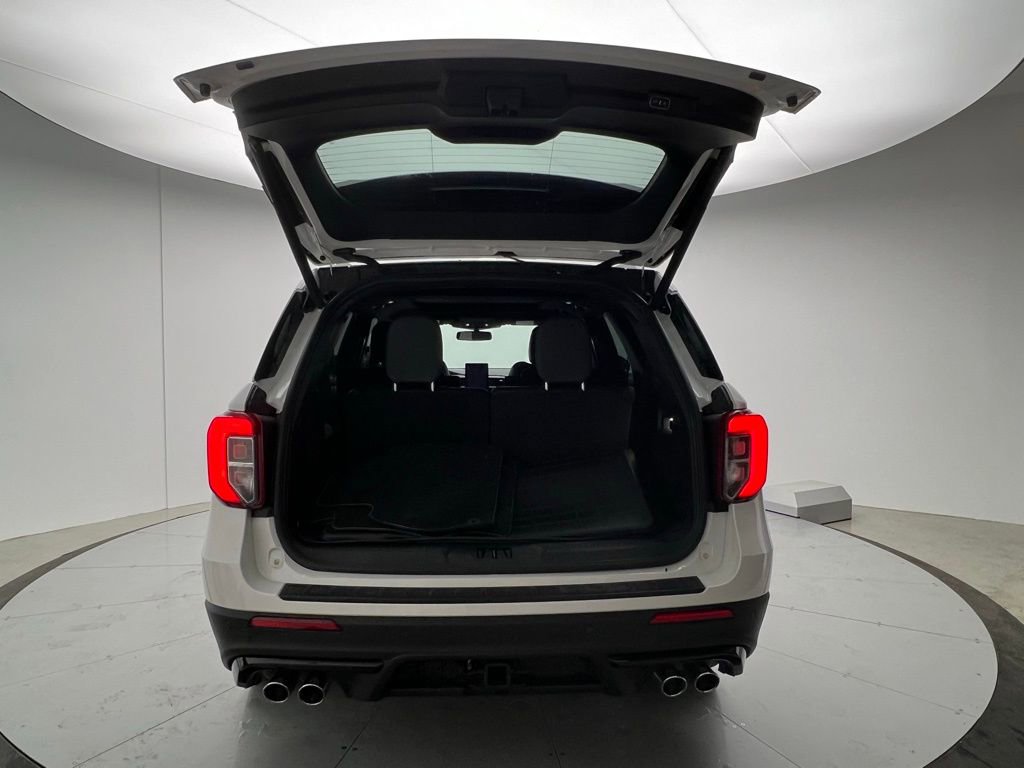 Used 2023 Ford Explorer ST w/ Equipment Group 401A image 5