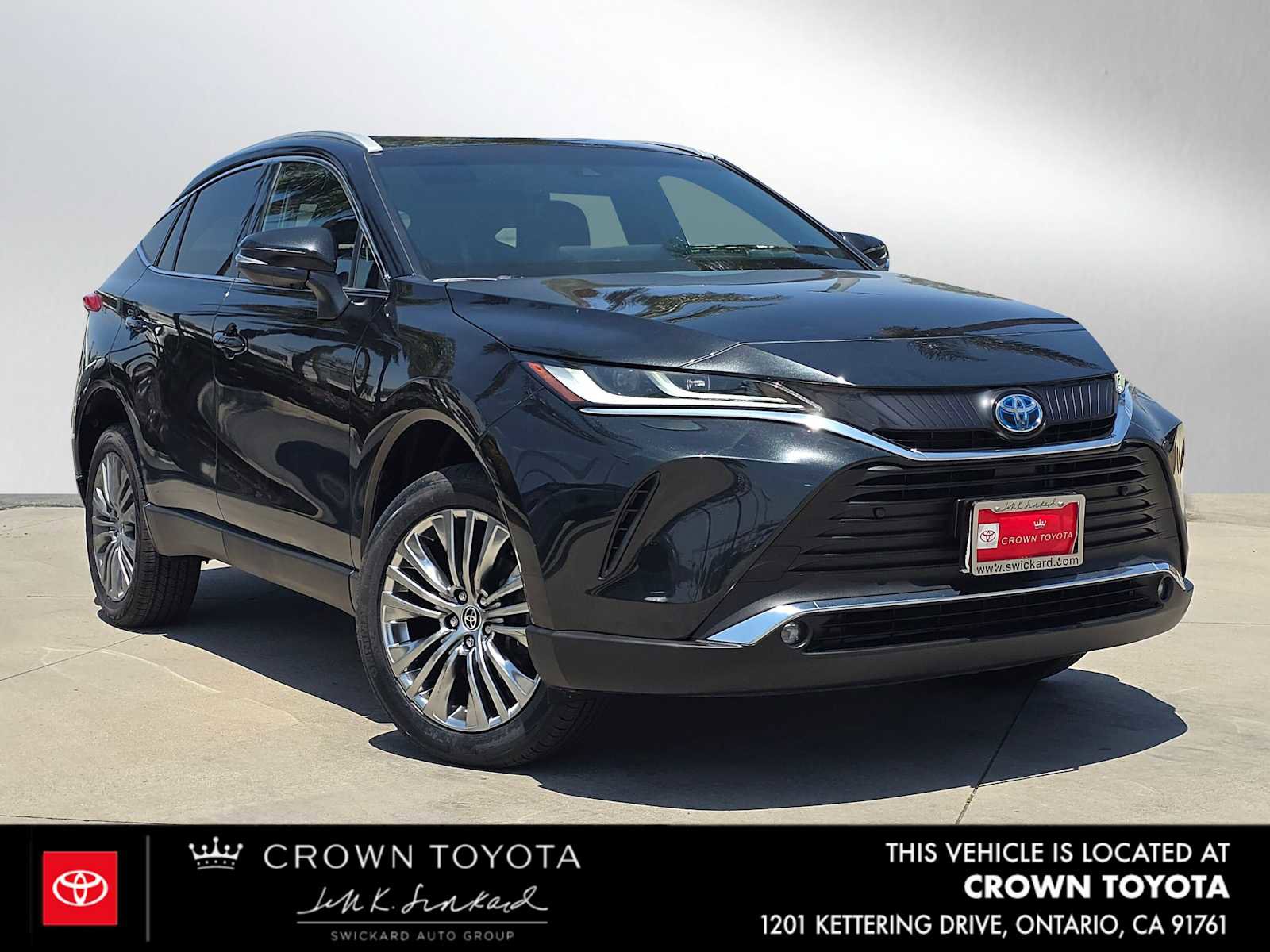 Used 2024 Toyota Venza XLE
