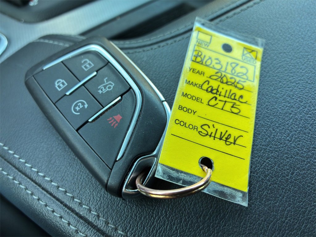 Used 2025 Cadillac CT5 Premium Luxury image 21