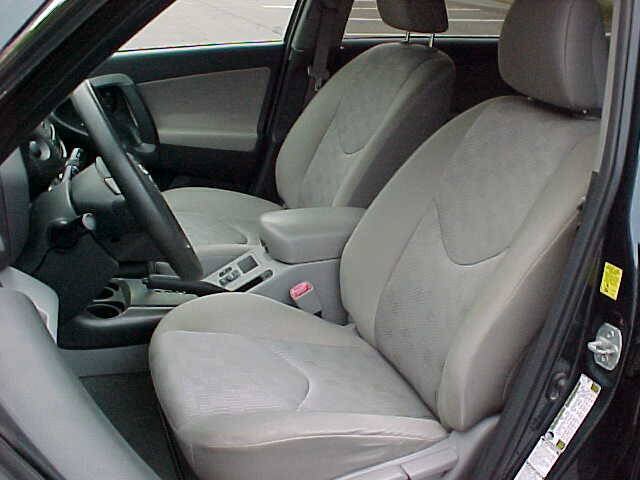 Used 2009 Toyota RAV4 4WD w/ Base L4 Extra Value Pkg image 17