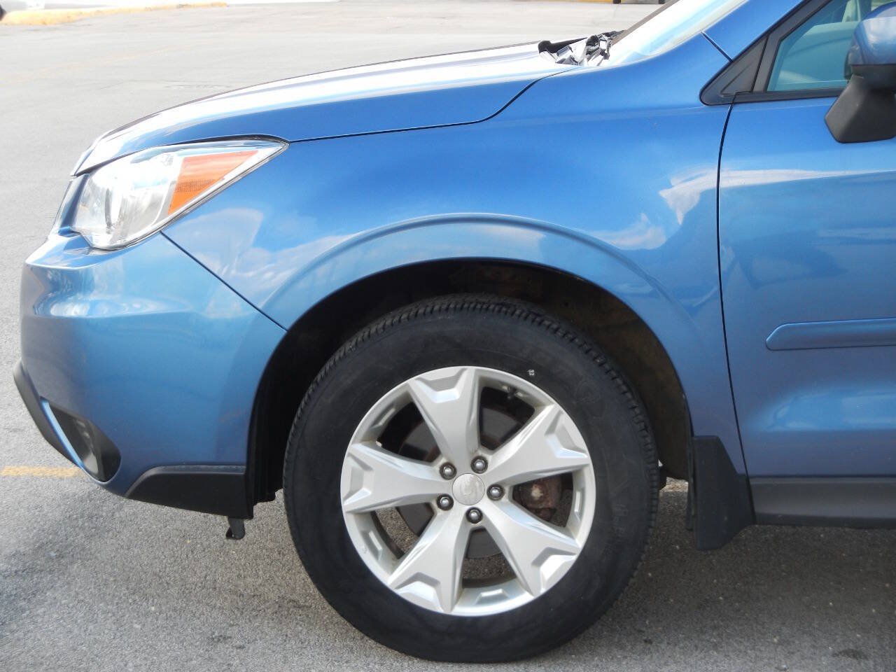 Used 2015 Subaru Forester 2.5i Premium AWD/4WD image 13