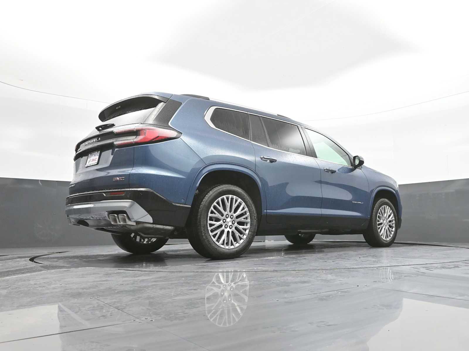 New 2026 GMC Acadia Denali w/ Super Cruise Package image 24