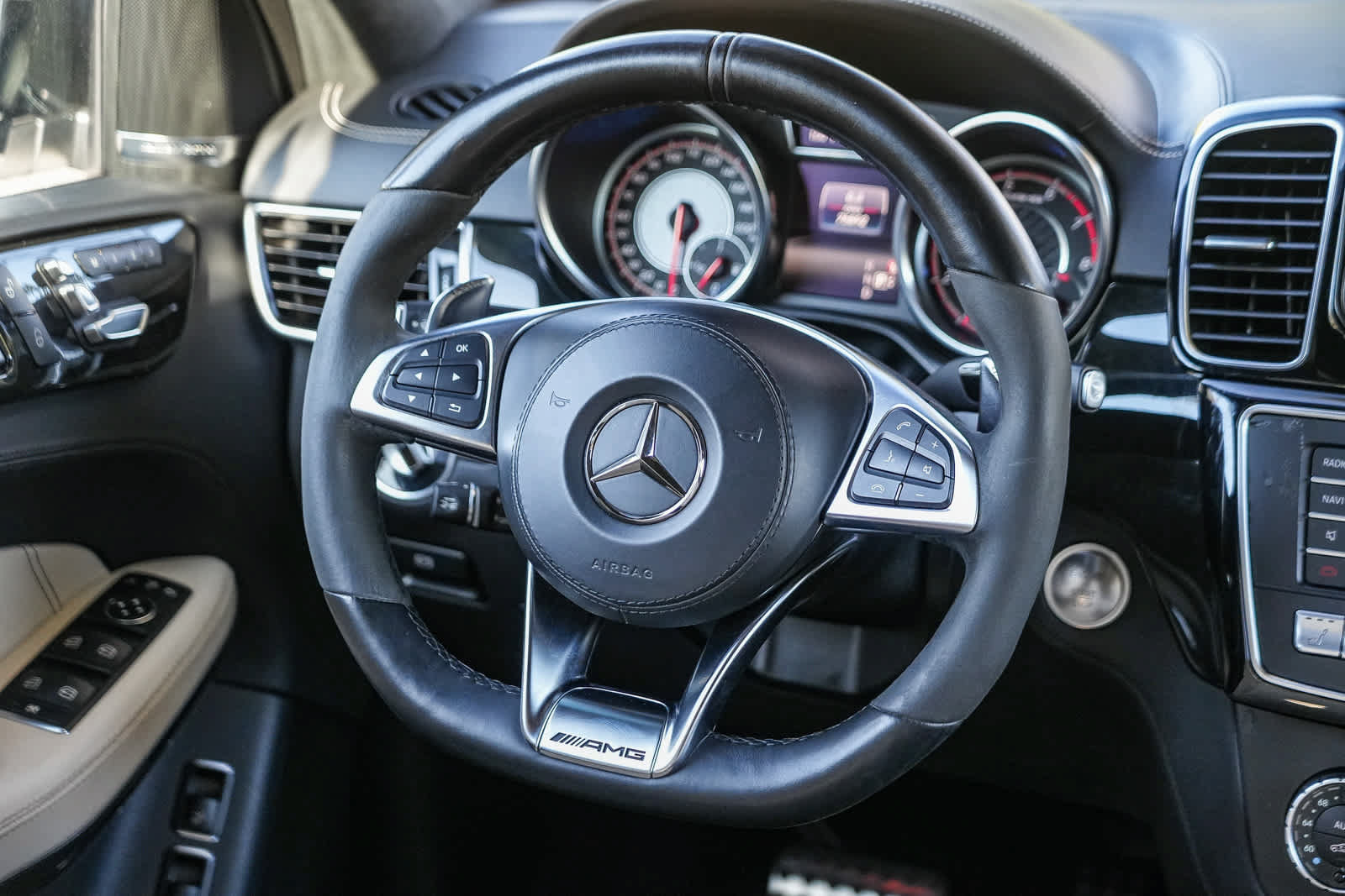 Used 2019 Mercedes-Benz GLS 63 AMG 4MATIC image 15