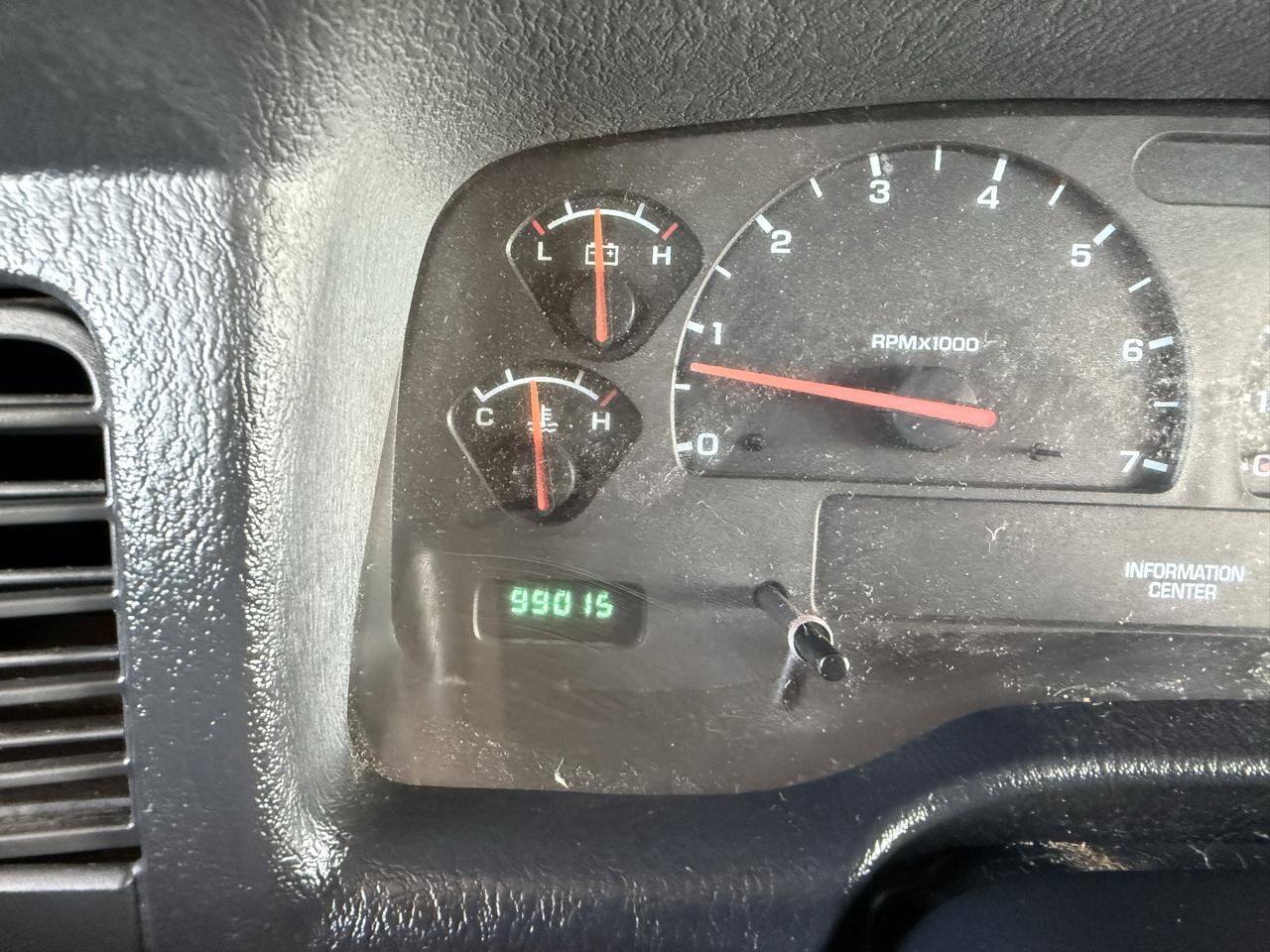 Used 2002 Dodge Durango Sport RWD image 26