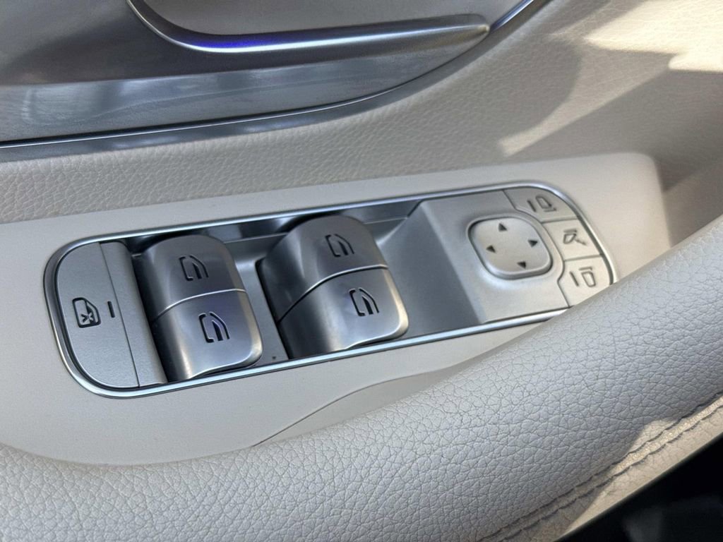 Used 2022 Mercedes-Benz GLE 350 4MATIC image 24