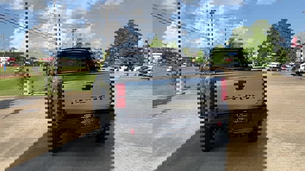 New 2025 Toyota Tacoma Trailhunter image 5