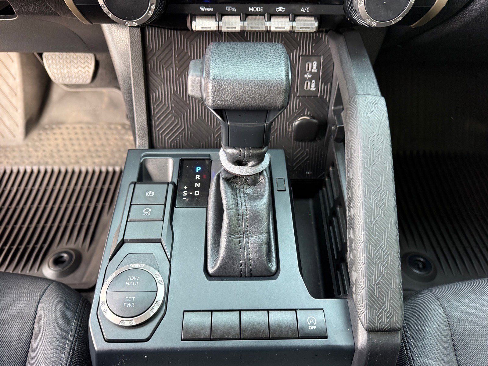 Used 2024 Toyota Tacoma SR5 image 21