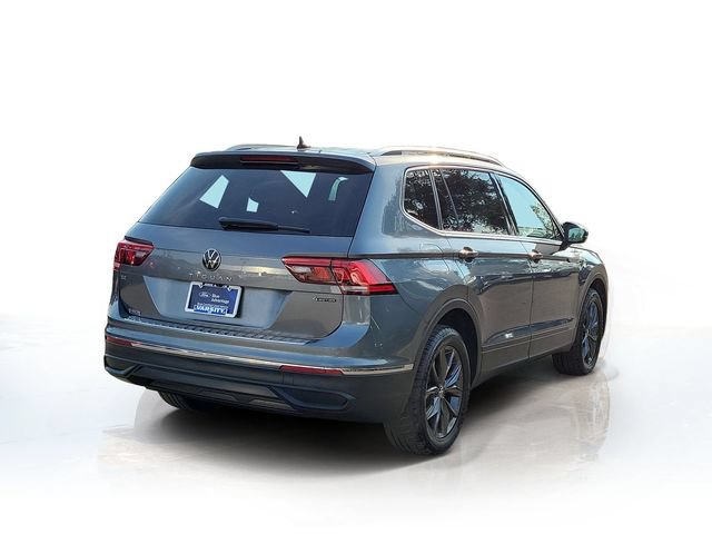 Used 2022 Volkswagen Tiguan SE AWD/4WD image 7