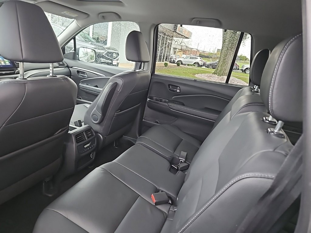Used 2022 Honda Pilot Special Edition image 38