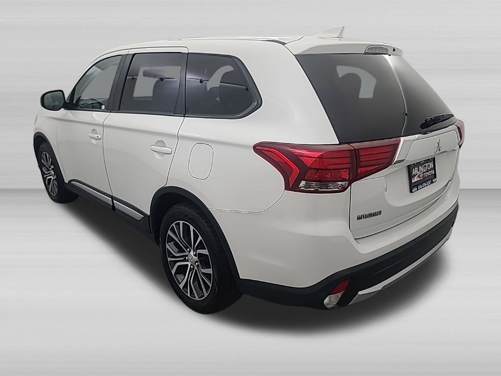 Used 2017 Mitsubishi Outlander ES FWD image 5