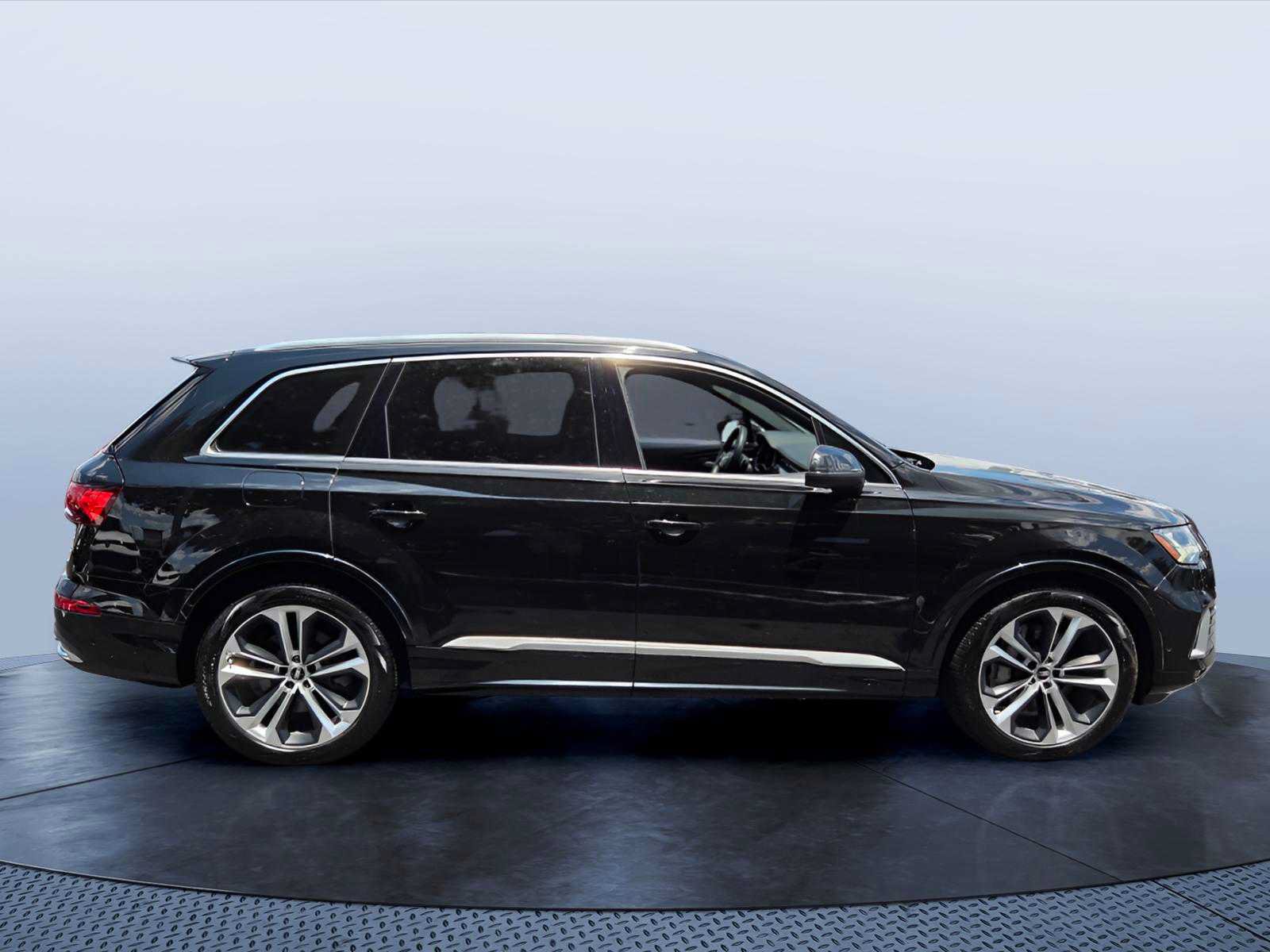 Used 2022 Audi Q7 3.0T Prestige w/ Prestige Package AWD/4WD image 7